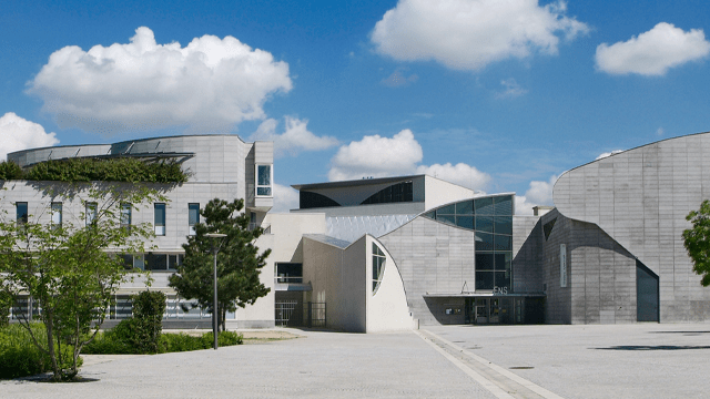 Communiqué – L'ENS de Lyon adopte des mesures clés pour incarner une grande école de recherche d'utilité publique